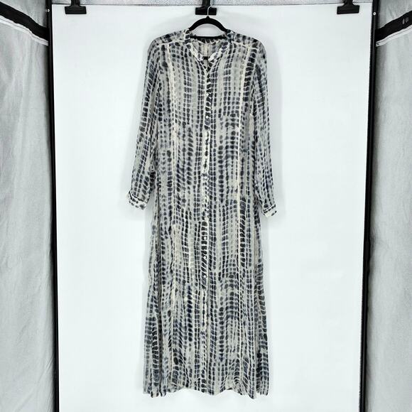 Soft Surroundings Dresses & Skirts - Soft Surroundings White and Navy Tie-Dye Maxi Dress